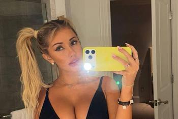 Judy, 23 Asian female escort, Nanaimo