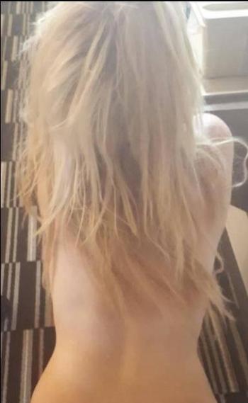 Katana CalliBer, 34 Caucasian/White female escort, Nanaimo